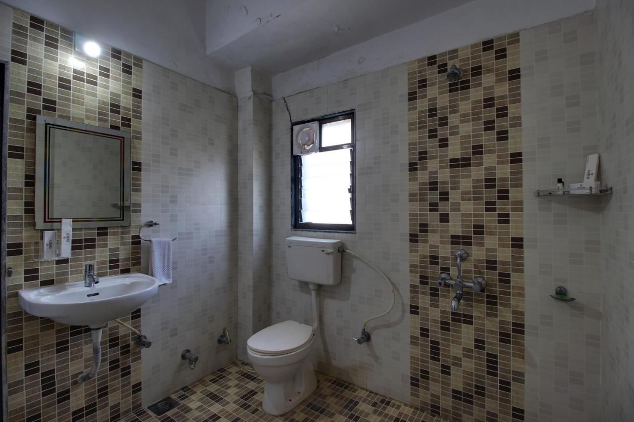 Nāthdwāra Times Raj Mahal Hotel מראה חיצוני תמונה
