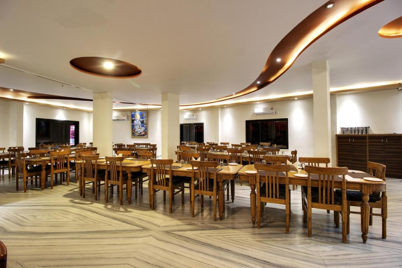 Nāthdwāra Times Raj Mahal Hotel מראה חיצוני תמונה